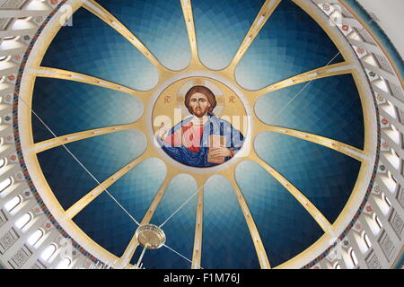 Decorazione all'interno della cupola, la risurrezione di Cristo Cattedrale Ortodossa, Rruga Ibrahim Rugova, Tirana, Albania, Balcani, Europa Foto Stock