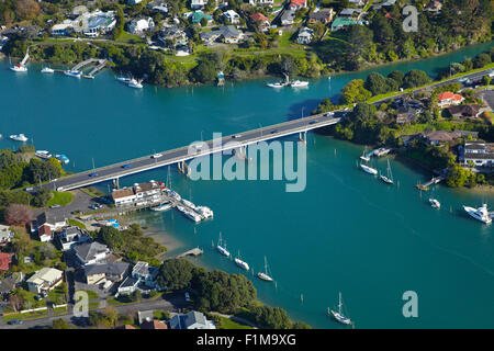 Panmure Bridge e Tamaki River, Auckland, Isola del nord, Nuova Zelanda - aerial Foto Stock