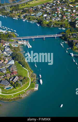 Panmure Bridge e Tamaki River, Auckland, Isola del nord, Nuova Zelanda - aerial Foto Stock