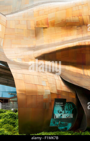 Il Frank Gehry progettato EMP museo nel centro di Seattle. Foto Stock