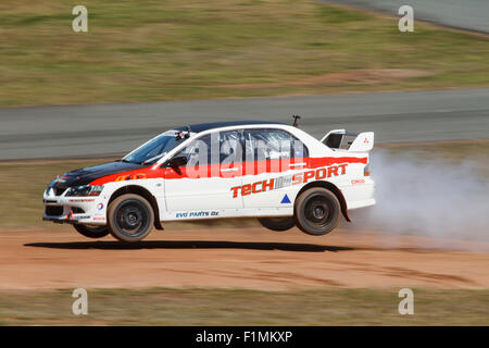 Brisbane, Australia. Il 4 settembre, 2015. Giorno 1 del round inaugurale del nuovo Sidchrome Extreme Rallycross campionato di serie essendo mantenuto a Lakeside Park, Brisbane, la capitale del Queensland, Australia, il 4 e 5 settembre 2015 Credit: Giovanni Quixley/Alamy Live News Foto Stock