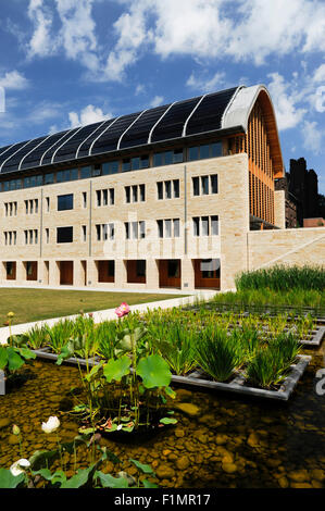 Kroon Hall, Yale School di selvicoltura e Studi Ambientali. New Haven, Connecticut. Green building tecnologia progettata costruzione Foto Stock