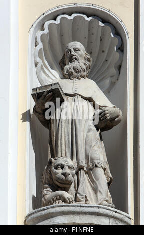 San Girolamo sul portale della parrocchia dell Immacolata Concezione della Vergine Maria in Lepoglava, Croazia Foto Stock