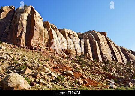 Utah rocce Canyonlands - Parco Nazionale di Canyonlands, Utah, Stati Uniti d'America. Rosso paesaggio di rocce arenarie Foto Stock