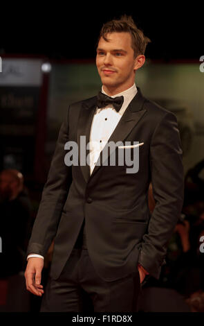 Venezia, Italia. 05 Sep, 2015. Attore Nicholas Hoult al gala screening per il film è uguale alla 72a Mostra del Cinema di Venezia, sabato 5 settembre 2015, Venezia Lido, Italia. Credito: Doreen Kennedy/Alamy Live News Foto Stock