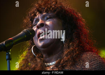 Preston Park, Brighton, East Sussex, Regno Unito. Martha Reeves si esibisce al festival musicale Together the People 2015. 6th settembre 2015 Foto Stock