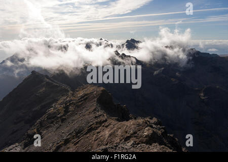 Il Cuillin Ridge, Isola di Skye, Scotland, Regno Unito. Fotografato da Bruach na Frithe. Foto Stock