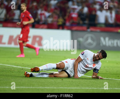 Konya, Turchia. 6 Sep, 2015. Robin van Persie dei Paesi Bassi si trova sul passo durante UEFA EURO 2016 Gruppo un match di qualificazione tra la Turchia e i Paesi Bassi a Konya, Turchia, sul Sett. 6, 2015. I Paesi Bassi hanno perso 0-3. Credito: Egli Canling/Xinhua/Alamy Live News Foto Stock