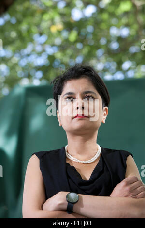 Sharmishta 'Shami' Chakrabarti CBE, il direttore di libertà, al Edinburgh International Book Festival 2015. Edimburgo, Scozia. 19 Agosto 2015 Foto Stock