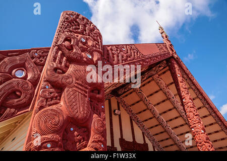 Casa Maori a Rotorua, Isola del nord, Nuova Zelanda Foto Stock