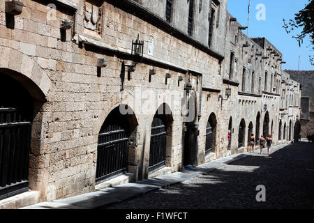 La strada dei Cavalieri di Rodi città vecchia Foto Stock