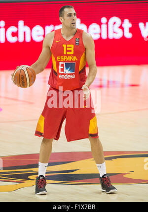 Berlino, Germania. 6 Sep, 2015. Spagna Pablo Aguilar in azione durante il Campionato Europeo basket match tra Spagna e Turchia a con lo Mercedes-Benz-Arena di Berlino, Germania, 6 settembre 2015. Foto: Lukas Schulze/dpa/Alamy Live News Foto Stock