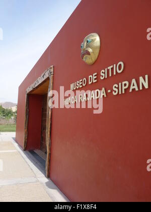 Le tombe reali del signore di Sipan, Huaca Rajada, Lambayeque, Chiclayo, Perù Foto Stock