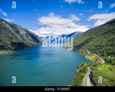 Vista aerea della Scenic fjord Sognefjorden in Norvegia Foto Stock