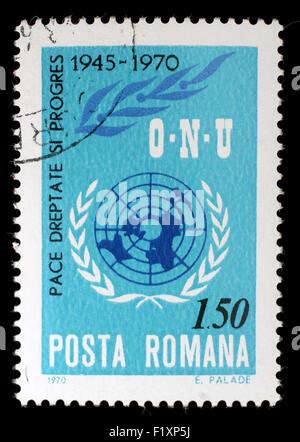 Timbro dalla Romania mostra immagine per commemorare il venticinquesimo anniversario delle Nazioni Unite (ONU), circa 1970 Foto Stock