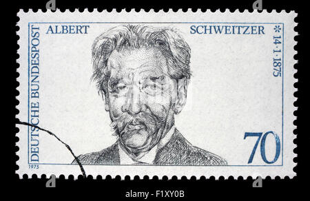 Timbro stampato in Germania mostra Albert Schweitzer, circa 1975 Foto Stock