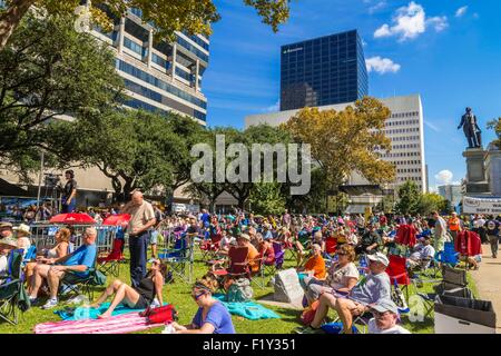 Stati Uniti, Louisiana, New Orleans, magazzino distretto, Lafayette Square, Crescent Blues e BBQ festival Foto Stock