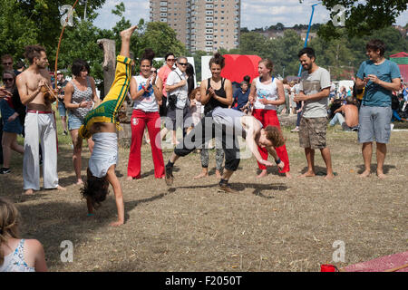 Capoeira ballerine brasiliane Lambeth Paese mostrano Foto Stock