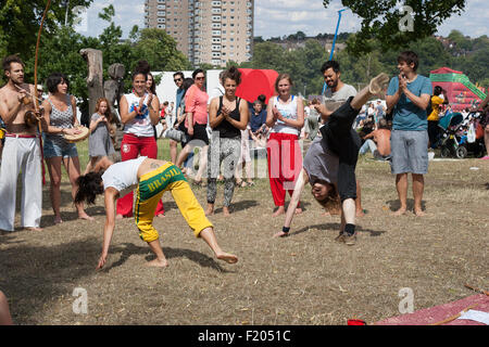 Capoeira ballerine brasiliane Lambeth Paese mostrano Foto Stock