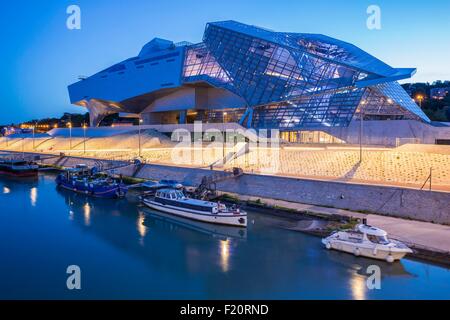 Francia, Rhone, Lione, la confluenza distretto sud di Presqu'ile, primo francese quartiere sostenibile certificata dal WWF, il Musee des Confluences è un science center e il Museo di antropologia, situata alla confluenza tra il Rodano e la saona, creato Foto Stock