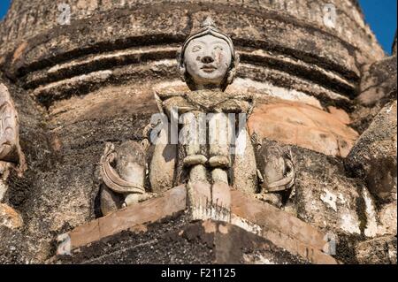 Myanmar (Birmania), stato Shan, Pao la tribù, Kakku, Kakku pagoda dell con il suo 2500 stupa, scultura in stucco Foto Stock