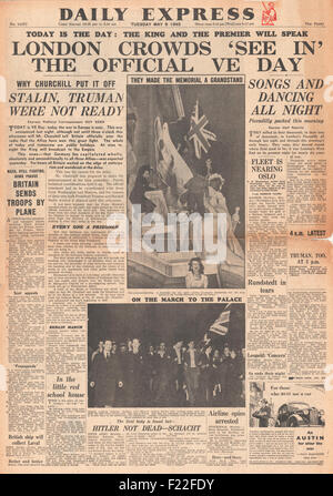 1945 Daily Express front page reporting giorno VE Foto Stock