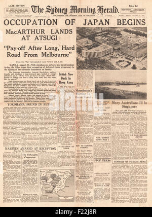 1945 Herald di mattina de Sydney (Australia) pagina anteriore segnalato l'occupazione alleata del Giappone Foto Stock