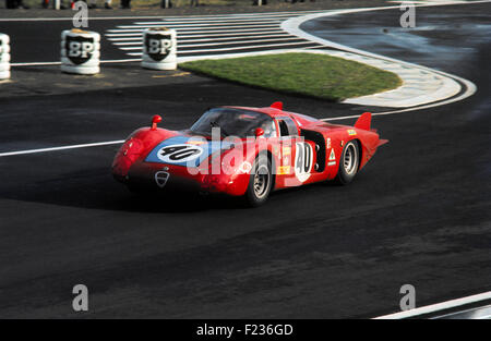 Mario Casoni Giampiero Biscaldi Alfa Romeo T33 Le Mans 24 ore 29 Settembre 1968 Foto Stock