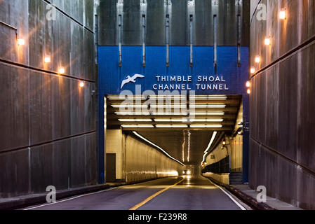 Il ditale Shoal Tunnel sulla Chesapeake Bay Bridge, Maryland, Stati Uniti d'America Foto Stock