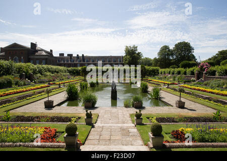 Il Kensington Palace Gardens sono il luogo del ricevimento di nozze di Nicky Hilton e James Rothschild dotate: atmosfera dove: Londra, Regno Unito quando: 10 Lug 2015 Foto Stock