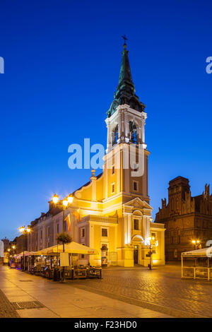 Serata estiva in Torun città vecchia, Kujawsko-pomorskie, Polonia. UNESCO - Sito Patrimonio dell'umanità. Foto Stock