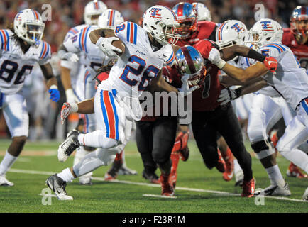 Settembre 10, 2015 durante il NCAA college football azione tra la Louisiana Tech Bulldogs e la Western Kentucky Hilltoppers topper a industrie Houchins-L.T. Smith Stadium di Bowling Green Kentucky Steve Roberts/CSM Foto Stock