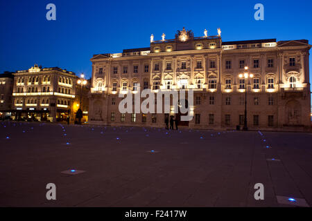 Famoso edificio a Trieste, Italia Foto Stock