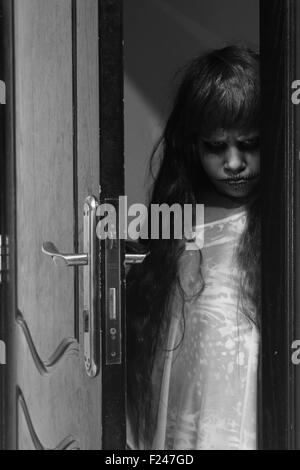 Spooky little girl Foto Stock