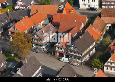 Francia, Bas Rhin (67), villaggio di Hunspach, eletto uno dei più francesi villaggio (vista aerea) Foto Stock