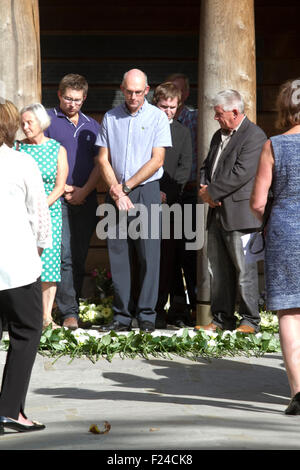 Londra, Regno Unito. 11 Settembre, 2015. British parenti a Londra memoriale per le vittime sul 14° anniversario della 911 attacchi terroristici a New York e Washington DC. Credito: amer ghazzal/Alamy Live News Foto Stock