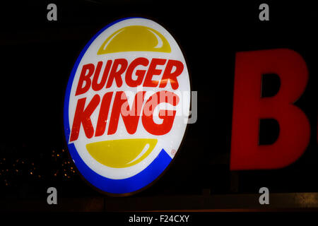 Markenname: "Burger King", Leipziger Strasse, Dezember 2013, Berlino. Foto Stock