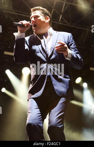 Tony Hadley degli Spandau Ballet a Newmarket notti 2015 Foto Stock