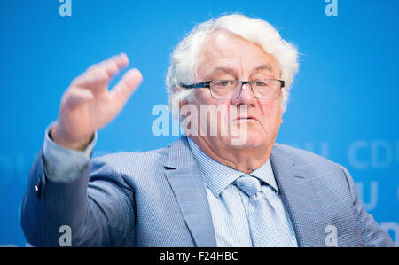 Berlino, Germania. Undicesimo Sep, 2015. Presidente di SAP Hasso Plattnerat parlando al CDU evento #cnight sulle sfide e le opportunità dei media digitali, a Berlino, Germania, 11 settembre 2015. Foto: KAY NIETFELD/DPA/Alamy Live News Foto Stock