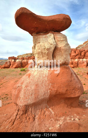 Hoodoos del Piccolo Egitto lungo l'autostrada 95 circa 20 miglia a sud di Hanksville, Utah Foto Stock