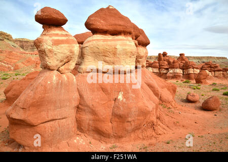 Hoodoos del Piccolo Egitto lungo l'autostrada 95 circa 20 miglia a sud di Hanksville, Utah Foto Stock