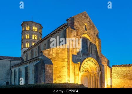 Francia, Saône et Loire, Anzy le Duc, chiesa di Notre Dame de l'Assomption, Brionnais Foto Stock