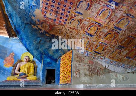 Sri Lanka, Nord provincia occidentale, la cittadella di Yapahuwa, tempio nella grotta del secolo13th Foto Stock