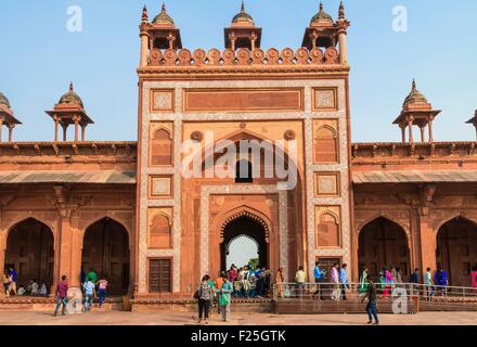 India, nello stato di Uttar Pradesh, Fatehpur Sikri, classificato come patrimonio mondiale dall UNESCO, costruita durante la seconda metà del XVI secolo dall'Imperatore Akbar, Fatehpur Sikri (la città di Vittoria) fu la capitale dell'Impero Mughal per circa dieci anni Foto Stock