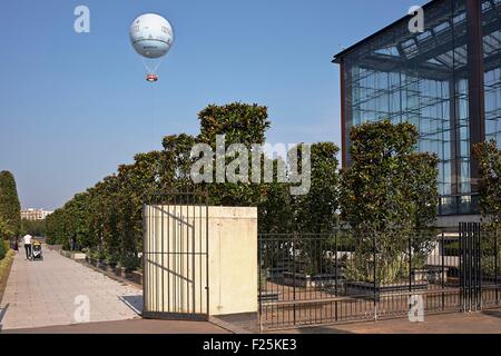 Francia, Paris, Parc Andre Citroen, Eutelsat in mongolfiera ad aria calda Foto Stock