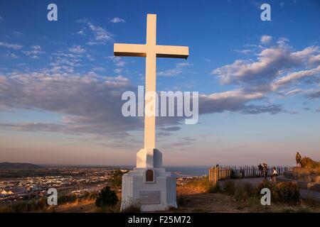 Francia, Herault, Sete, Belvedere Mont Saint Clair e la sua croce Foto Stock