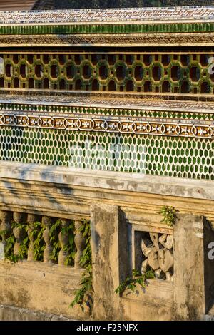 Il Vietnam, Thua Thien Huê provincia, tonalità, la Città Proibita o viola città nel cuore della città imperiale, elencato come sito del Patrimonio Mondiale dall'UNESCO, Royal Library o pavillon di Thai Binh Foto Stock