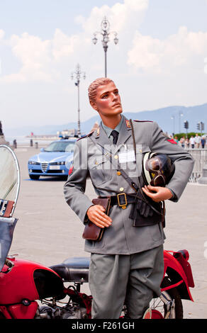 Poliziotto fittizia con i motocicli - Cerimonia della polizia di Trieste Foto Stock