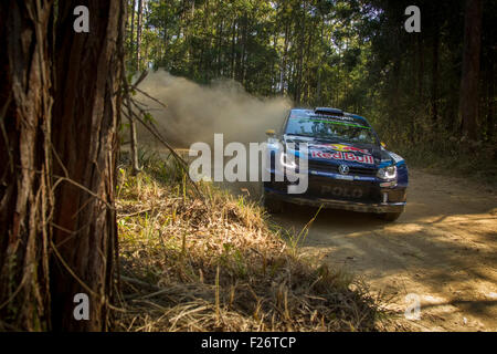 Coffs Harbour, Australia. Il 13 settembre 2015. Speciale allo stadio 13 Bucca lungo. Andreas Mikkelsen, Volkswagen Motorsport World Rally Team. Mikkelsen terminato il Rally d'Australia in quarta posizione. Credito: Russell Hunter/Alamy Live News Foto Stock