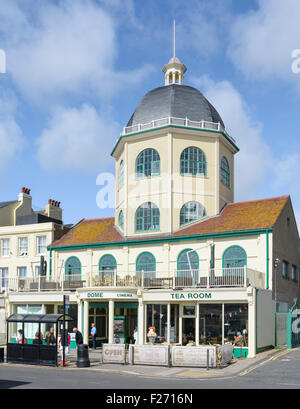 La cupola Cinema Il Grade ii Listed è un edificio a Worthing West Sussex, in Inghilterra, Regno Unito. Foto Stock